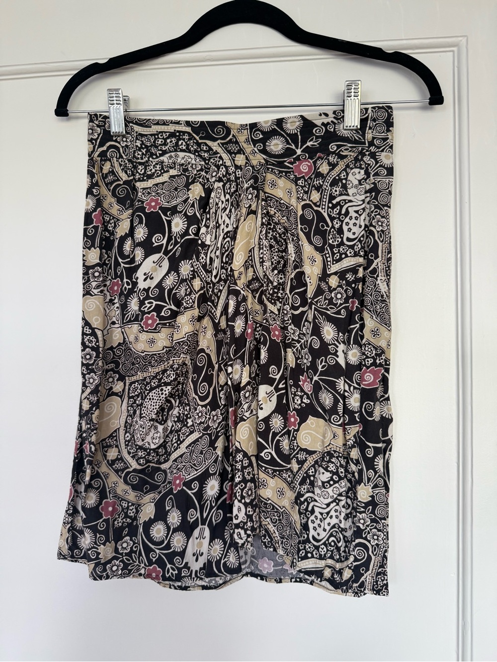 ISABEL MARANT Black & Cream Paisley/Patterned Midi Skirt with Pink Accents